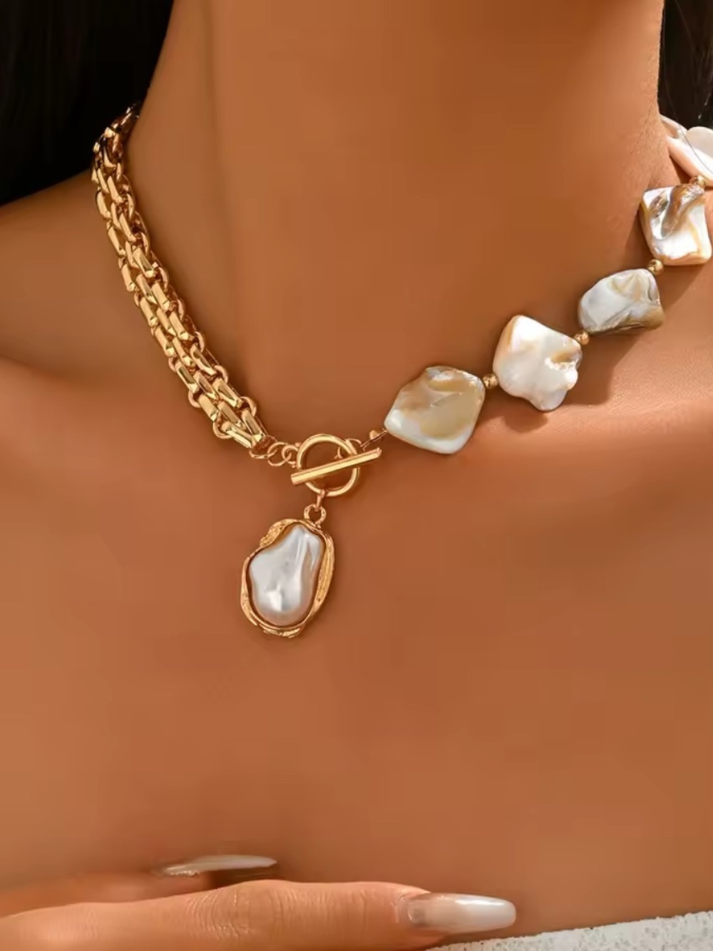 Baroque Pearl Toggle Necklace